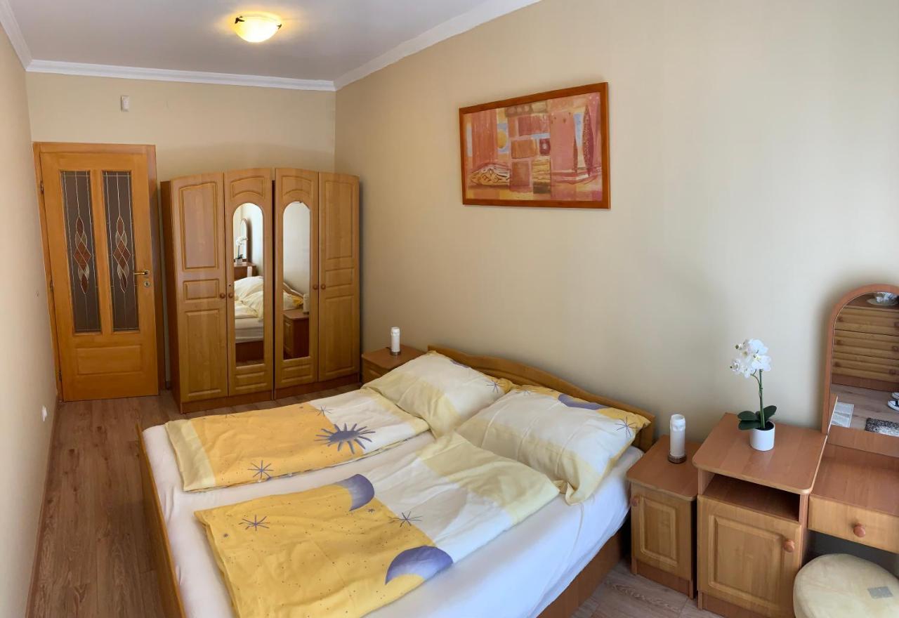Relax Apartman Hajdúszoboszló Zewnętrze zdjęcie