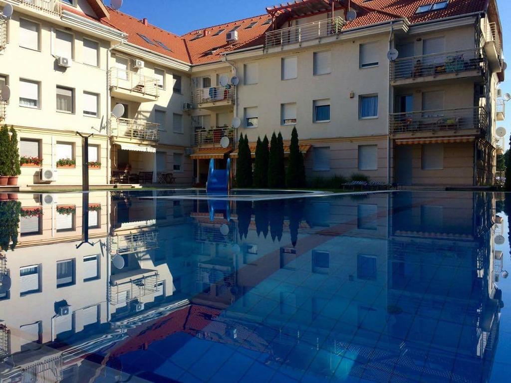 Relax Apartman Hajdúszoboszló Zewnętrze zdjęcie