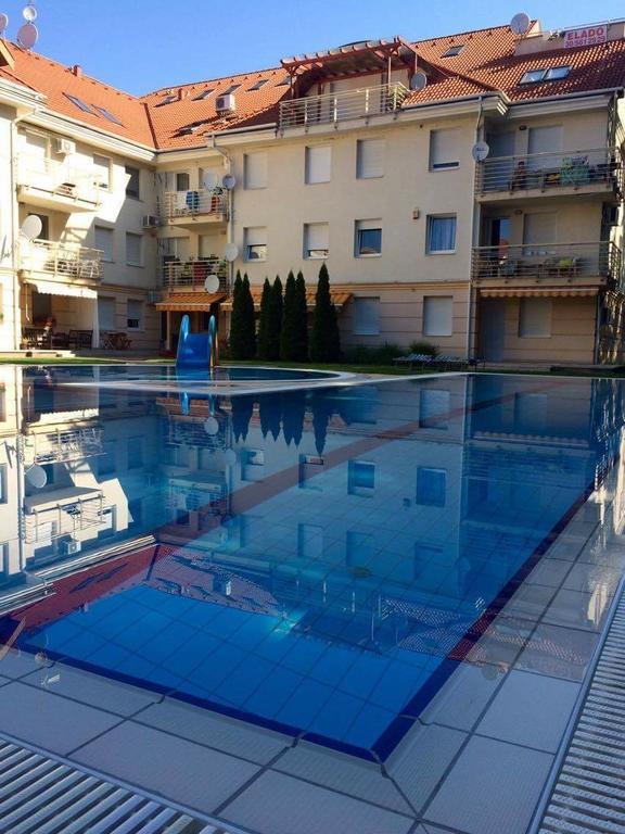 Relax Apartman Hajdúszoboszló Zewnętrze zdjęcie